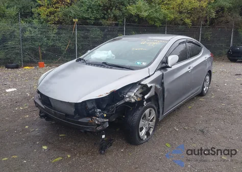 2016 Hyundai Elantra Se z USA, uszkodzony, nr VIN KMHDH4AE9GU542708